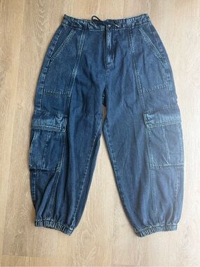 Wide Leg Cargo Denim Jean Pants in Dark Blue